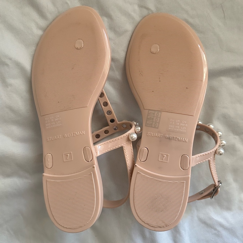 Stuart Weitzman
Goldie Pearly Stud Jelly Sandals, size 7 & size 6, color Poudre - Picture 4 of 8